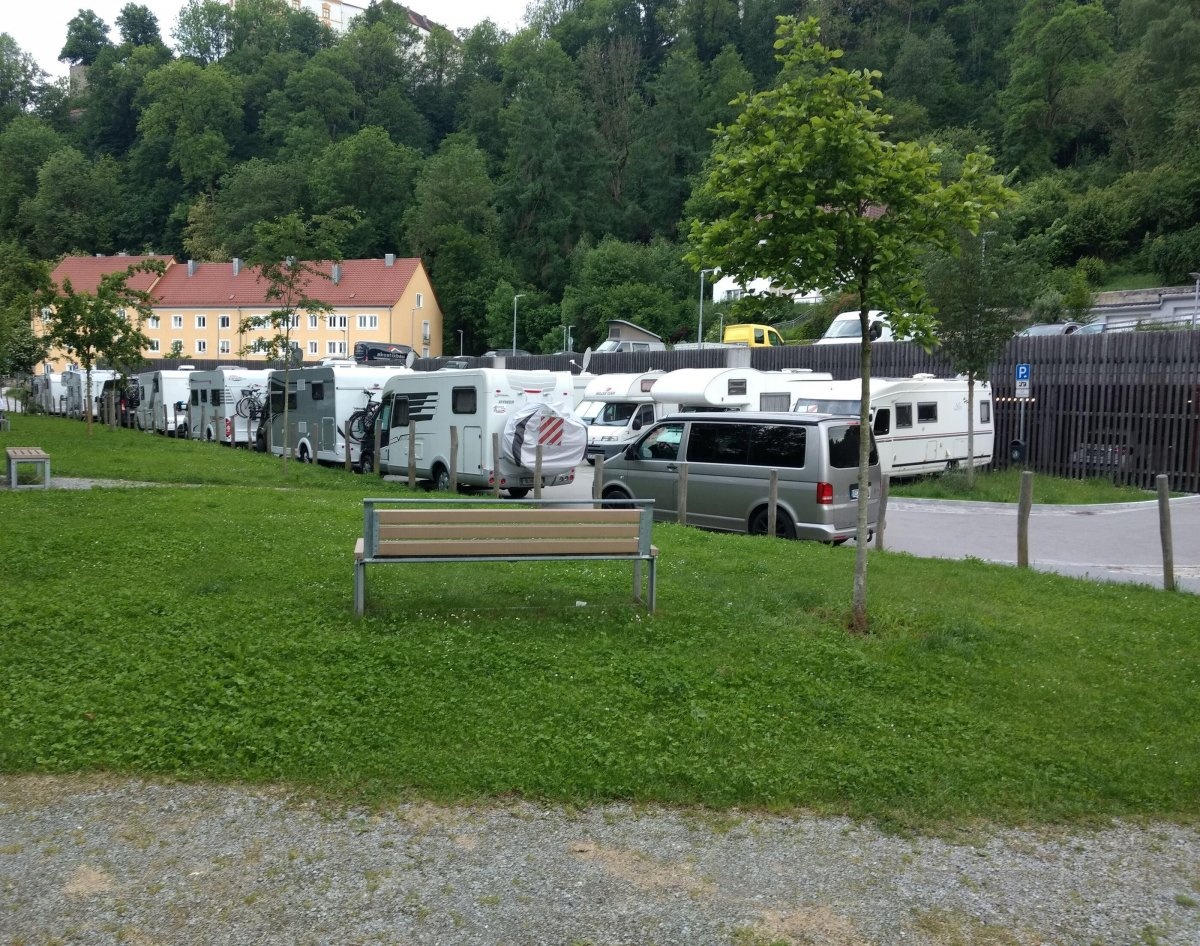Stellplatz Ilzbrücke — Karavan Sitesi in PA