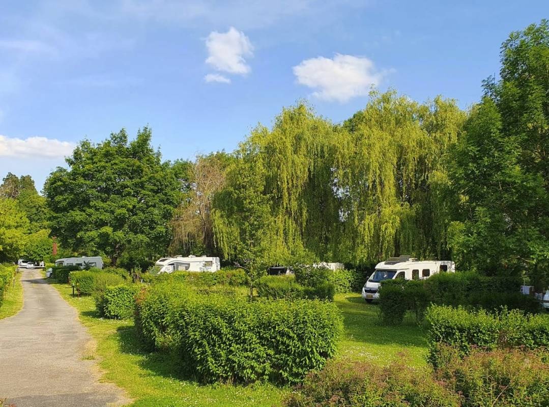 Camping Municipal La Quintaine — Camping in Bélâbre 