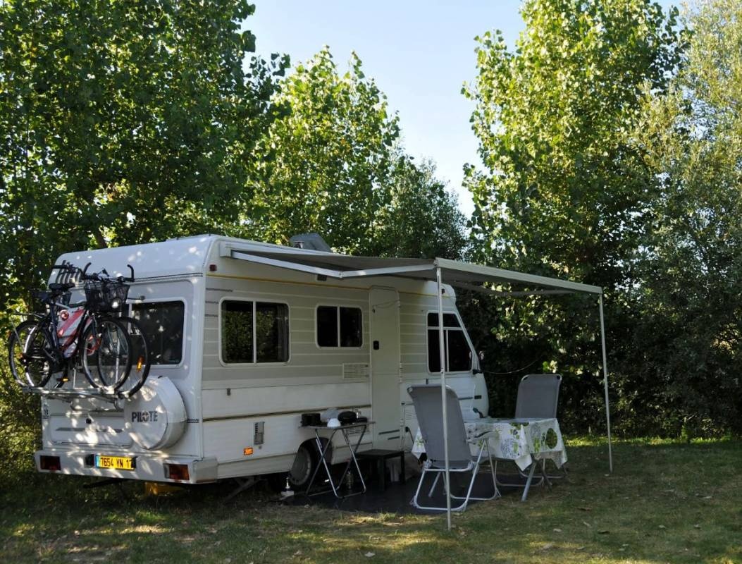 Camping Le Clos du Bourg — Camping in Notre-Dame-de-Monts