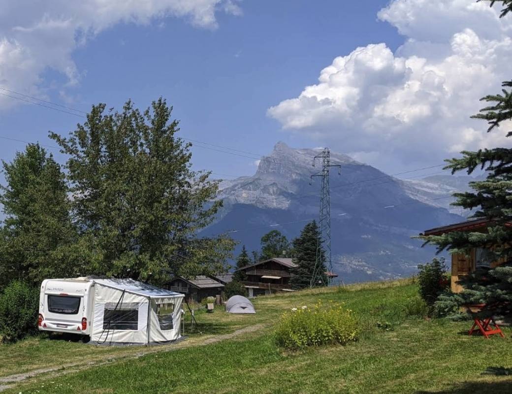 Camping Bornand — Camping in Demi-Quartier