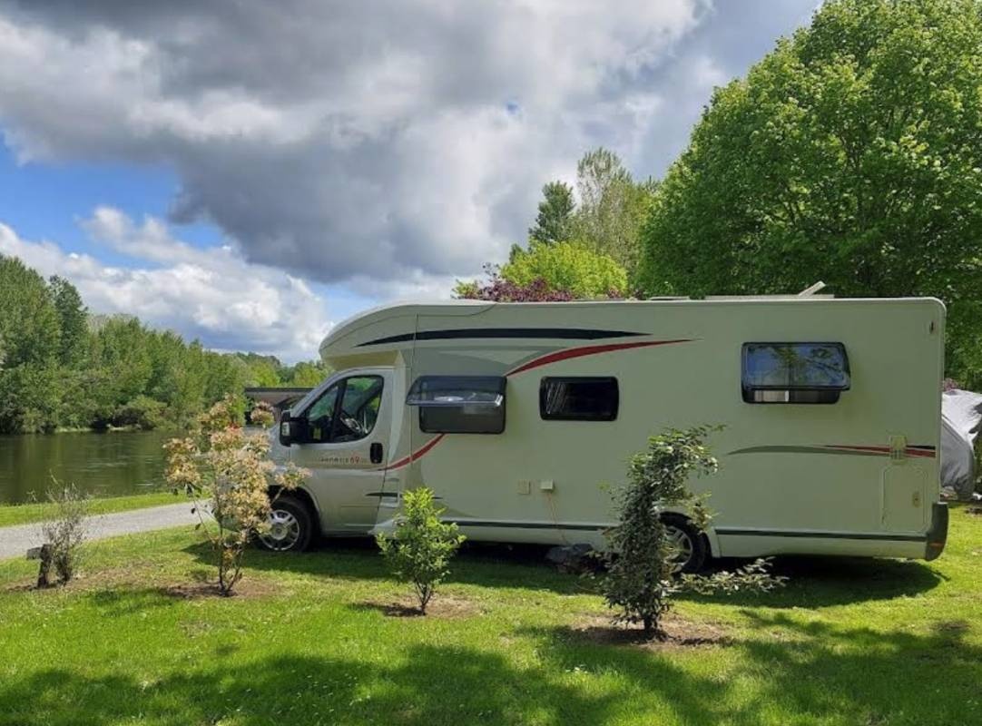Camping Le Port de Siorax *** — Kemp in Siorac-en-Périgord