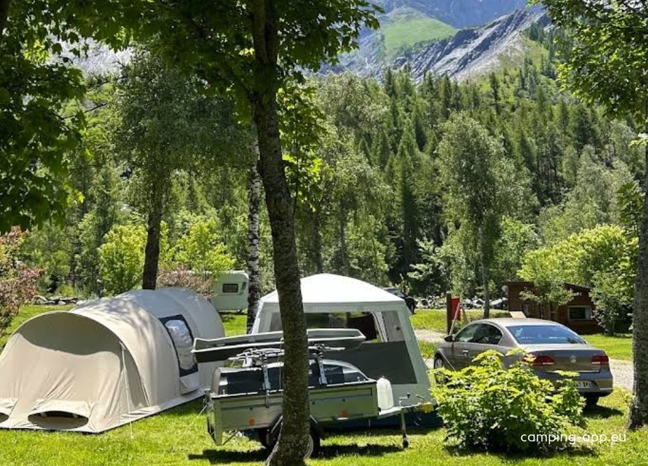 Camping de la Meije *** — Camping in La Grave / Nouvelle-Aquitaine