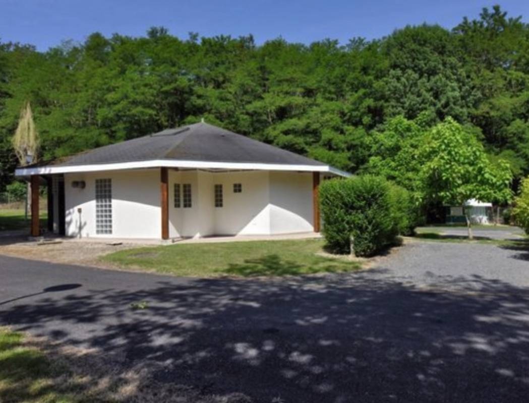 Camping du Val Joyeux — Area da campeggio in Château-la-Vallière