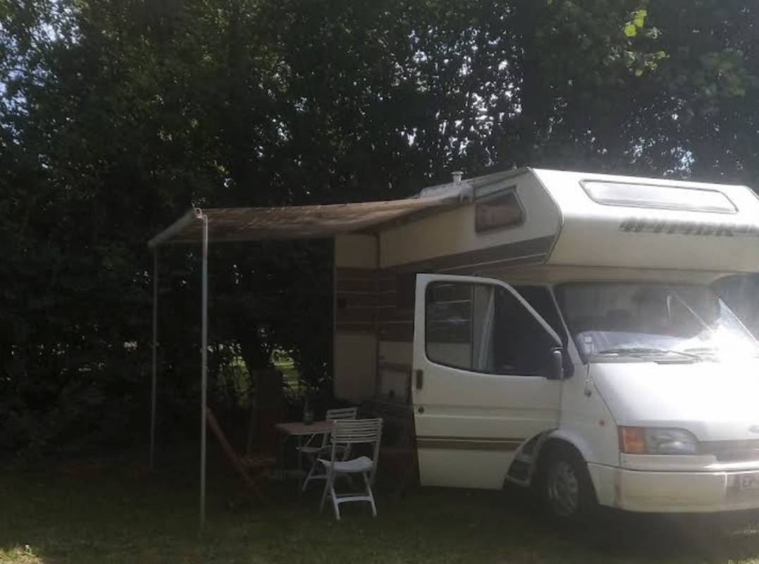 Camping les Sorinières — Camping Site in Nieul-le-Dolent