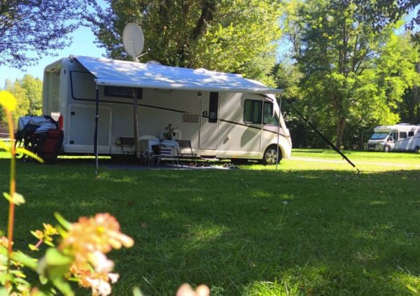 Camping Lot - Le Moulin du Bel Air ***