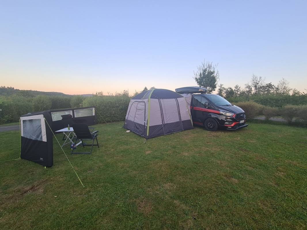 Camping l'Etang — Місце для кемпінгу in Haspelschiedt / Grand Est