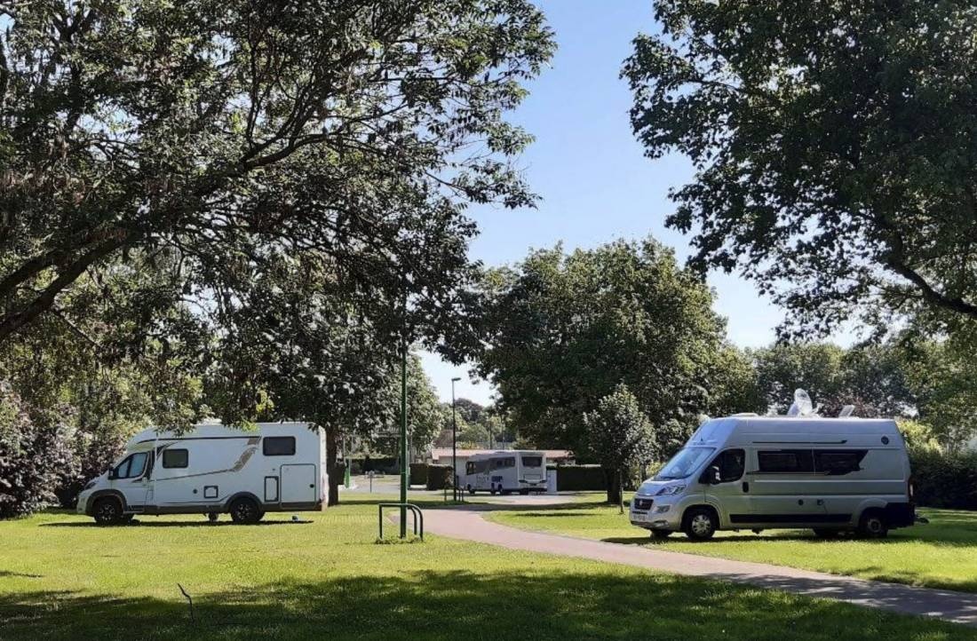 Stellplatz Mery-sur-Seine — Area Autocaravanas in Méry-sur-Seine