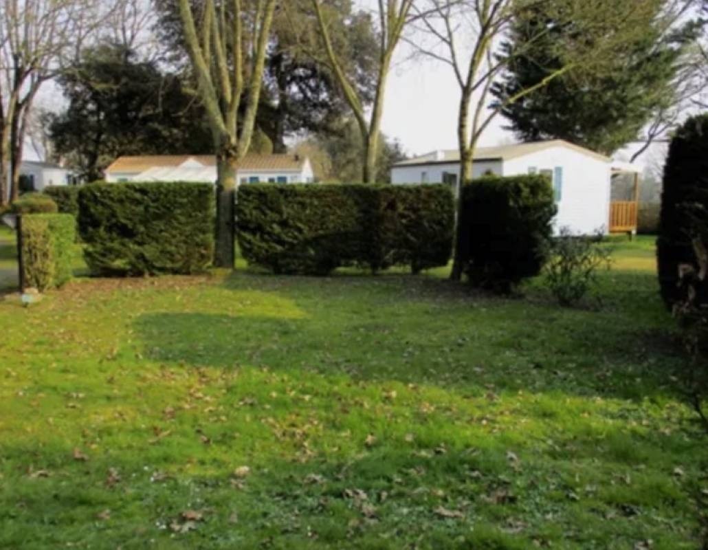 Camping le Roc *** — Campingplads in Vairé