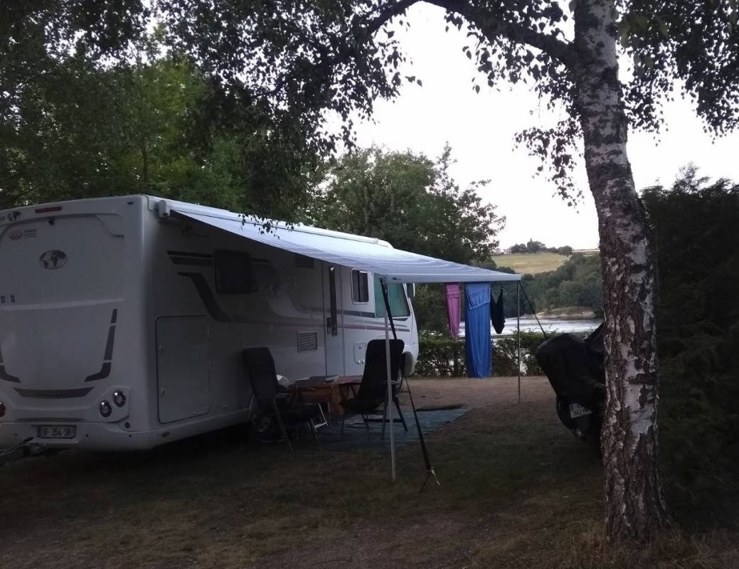 Camping du Viaduct *** — Campingplass in Pers 