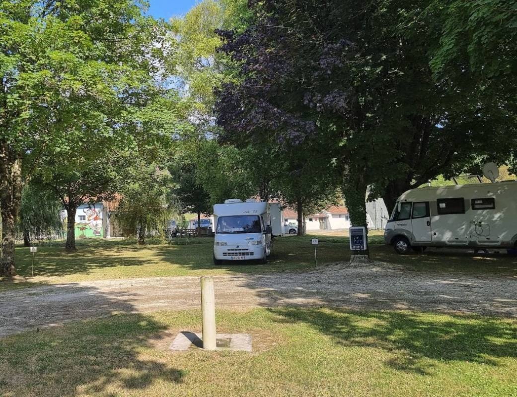 Camping Municipal de Mareuil — Campingplats in Mareuil en Périgord