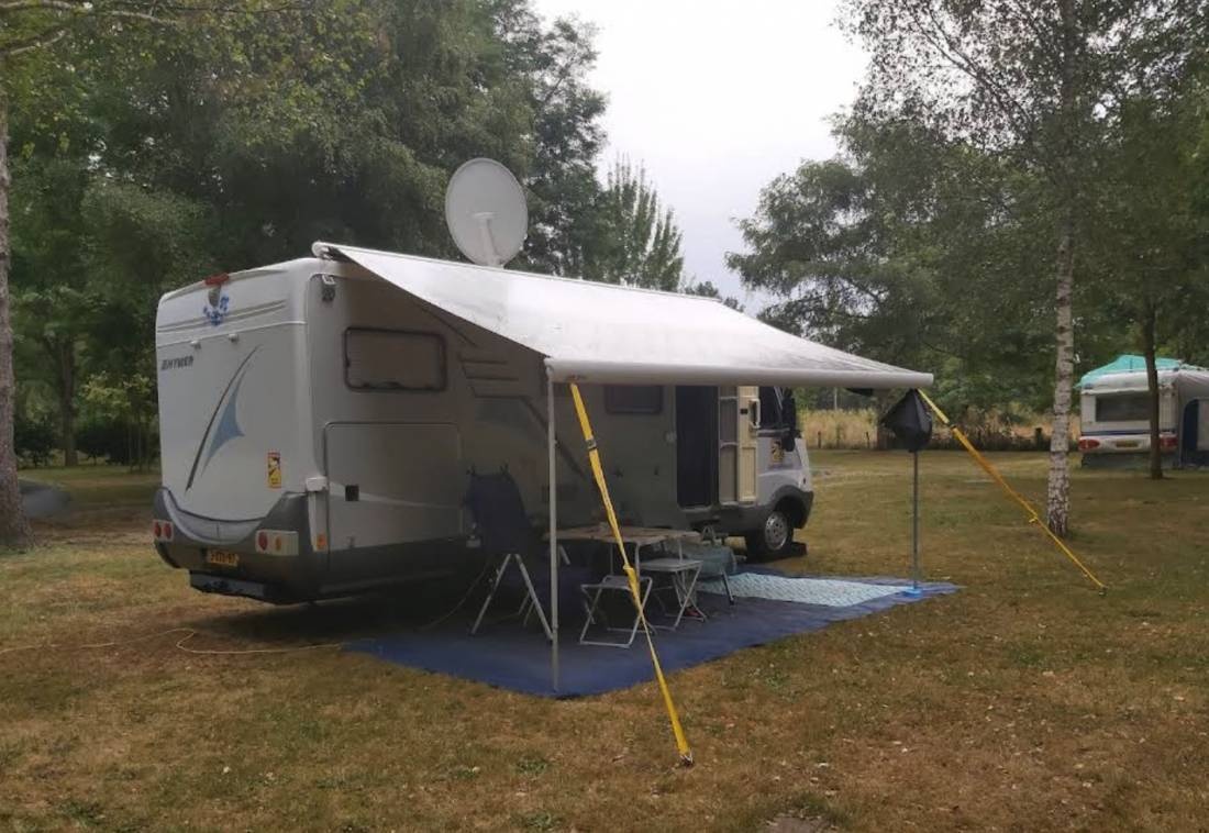 Camping du Moulin Chauvet ** — Cámping in Moussac