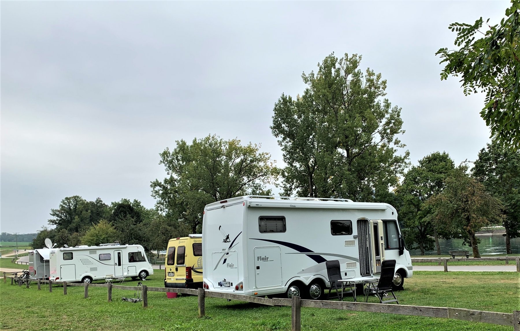 Stellplatz Rheinuferpark Gailingen — Stellplatz in Gailingen am Hochrhein-Lochmühle