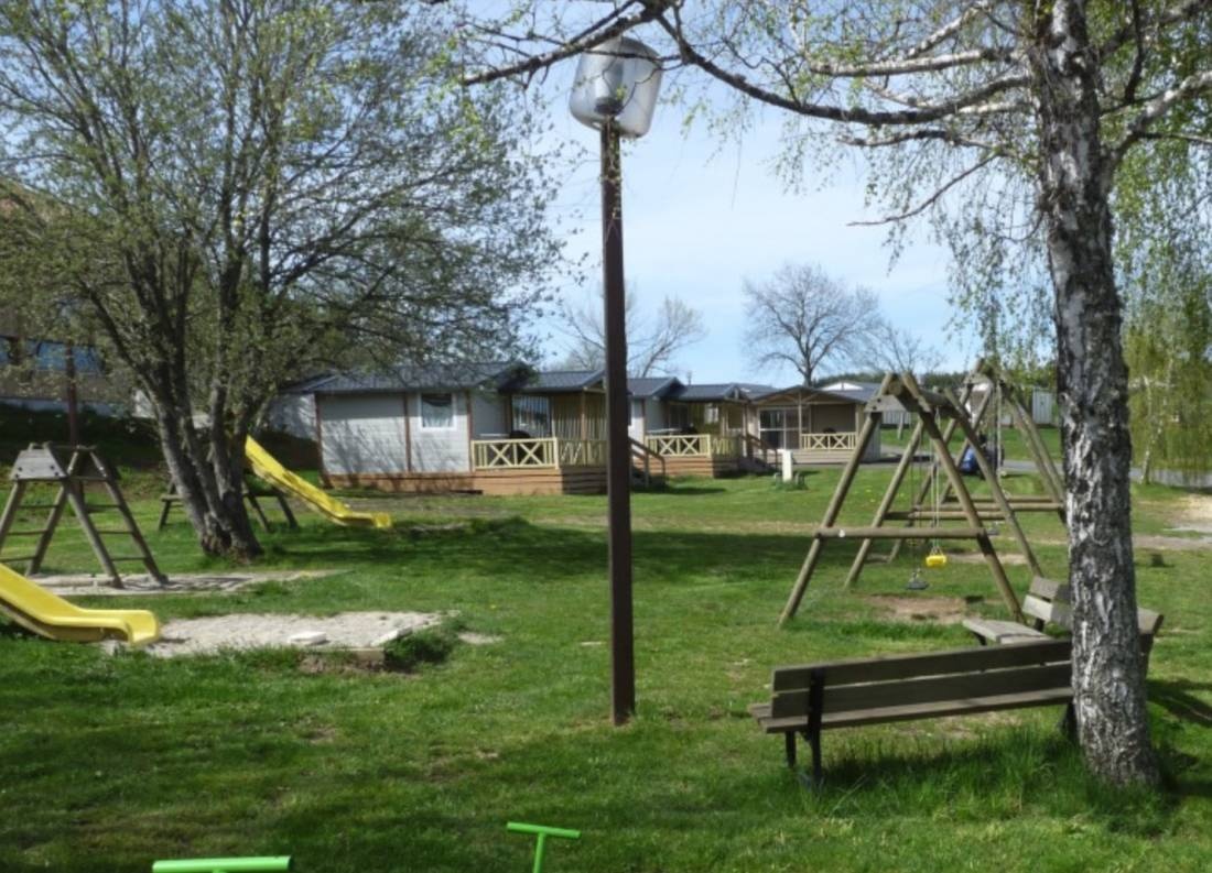 Camping de Coucouron — Kemping in Coucouron