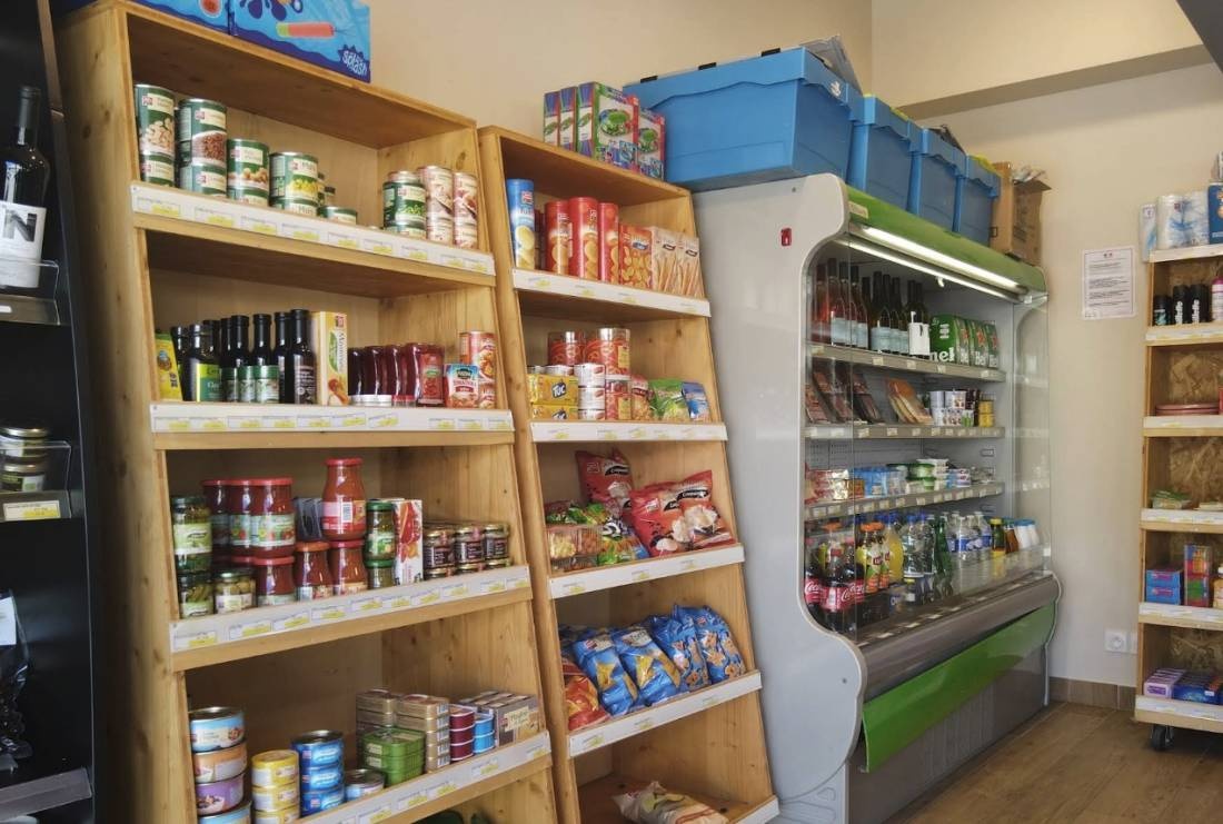 Camping Les Ramières **** — Campingplats in Sahune