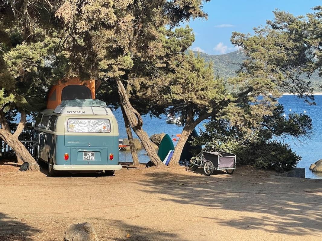 Camping U Caseddu — Camping Site in Serra-di-Ferro 