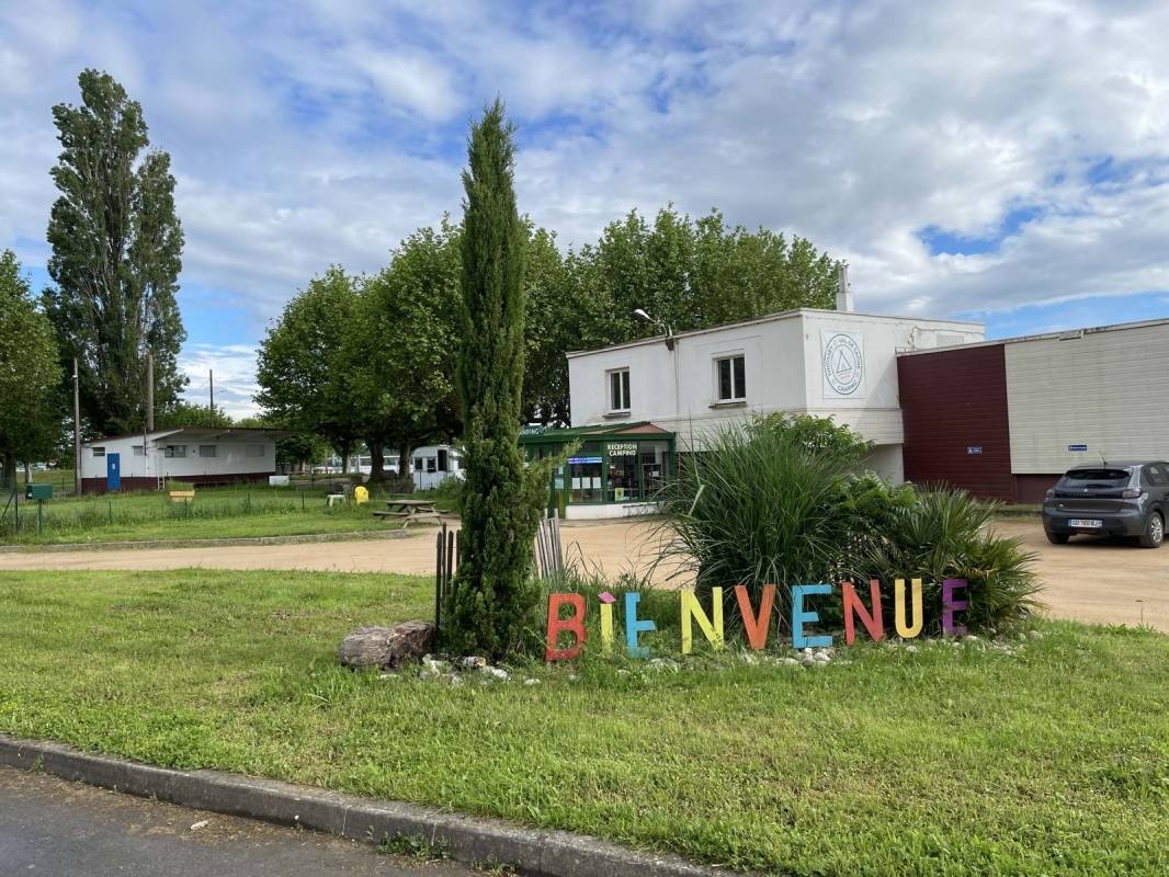 Camping municipal de Thoissey *** — Area da campeggio in Thoissey / Hauts-de-France