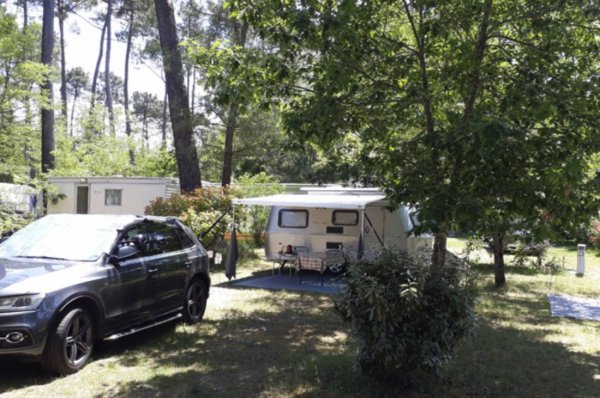 Camping Vert Bord'eau *** — Photo 3