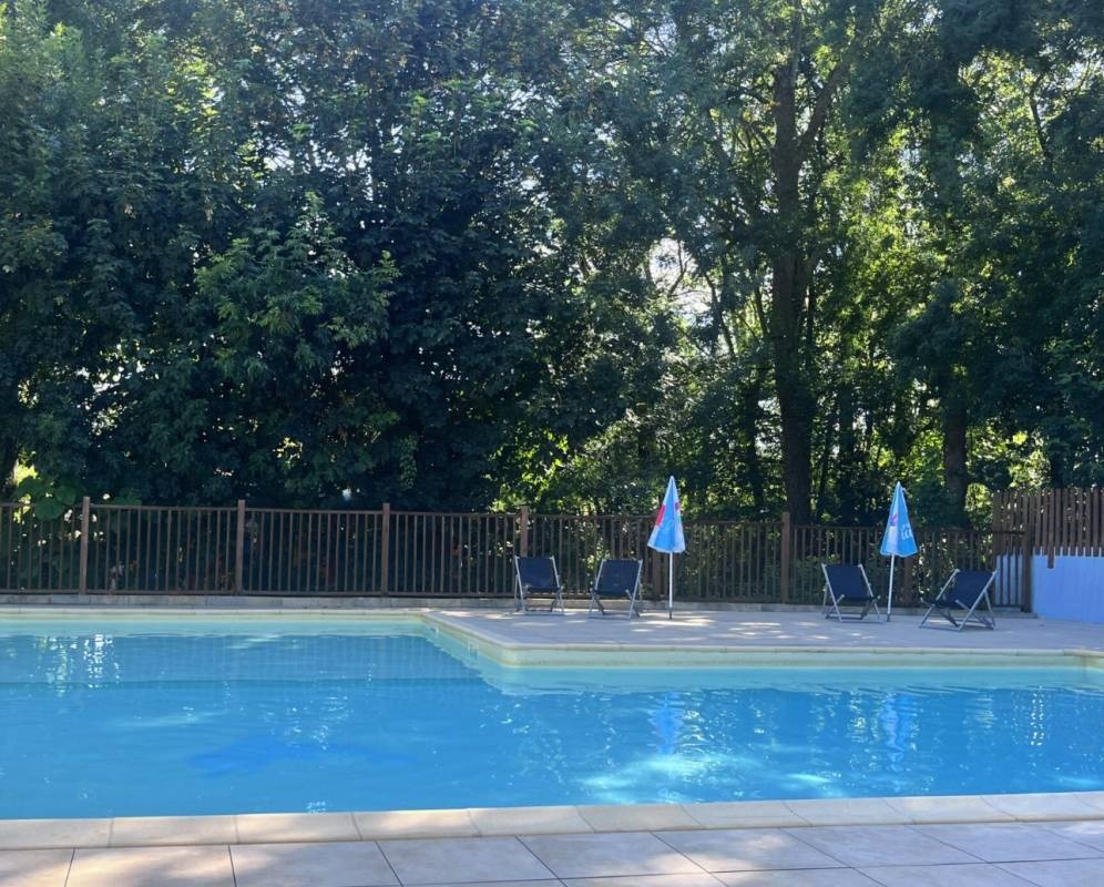 Camping du Petit Bonheur *** — Campingplatz in Crazannes