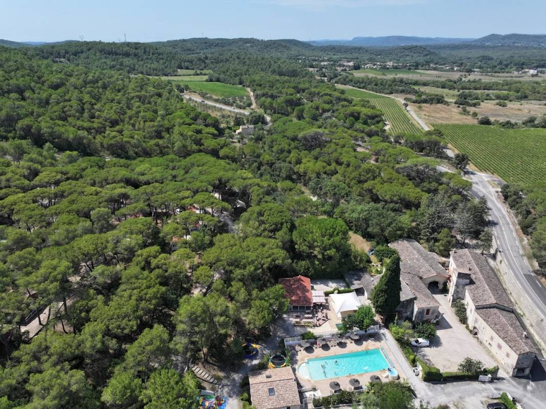 Camping Le Mas de Reilhe — Campingplads in Crespian