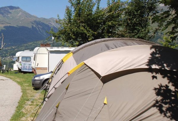 Camping de Montchavin ** — Photo 2