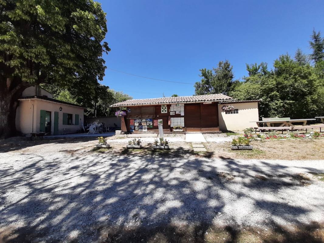 Camping Notre-Dame *** — Camping Site in Castellane