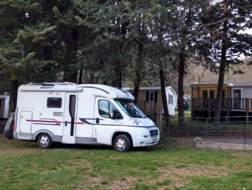 Camping Chantemerle *** — Kemping in Bédouès