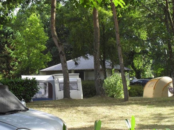 Camping Pont Augan ** — Photo 2