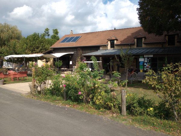 Camping Port de Limeuil **** — Photo 2