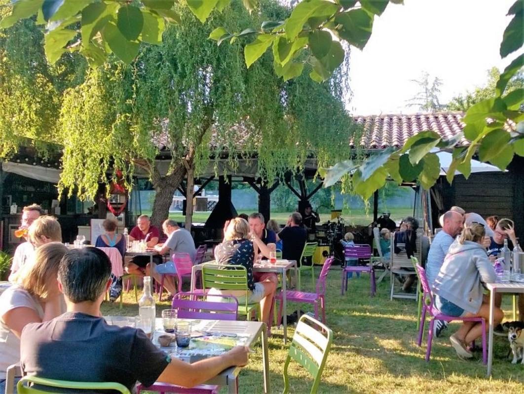 Camping Pre Fixe — Camping Site in Cassagnabère-Tournas / Occitanie