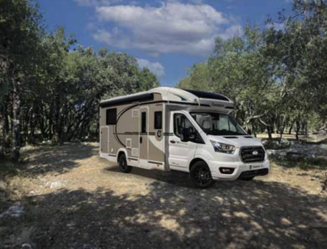 Camping Les Dolmens *** — Kemping in Méjannes-le-Clap 