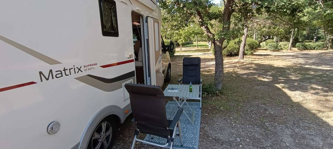 Camping Regain *** — Cámping in Gréoux-les-Bains 
