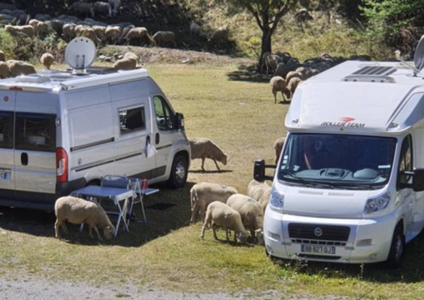 Camping Queyras Caravaneige ** — Photo 2
