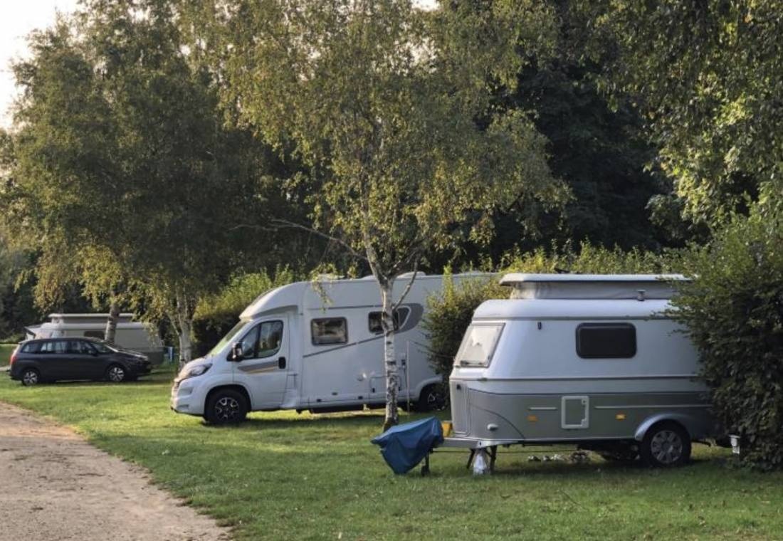 Camping Moulin De Collonge **** — Camping in Saint-Boil