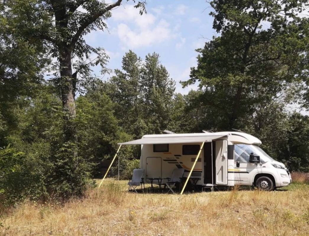 Club du Soleil Mulhouse (Naturisten Camping/FKK) — Sítio de acampamento in Réguisheim