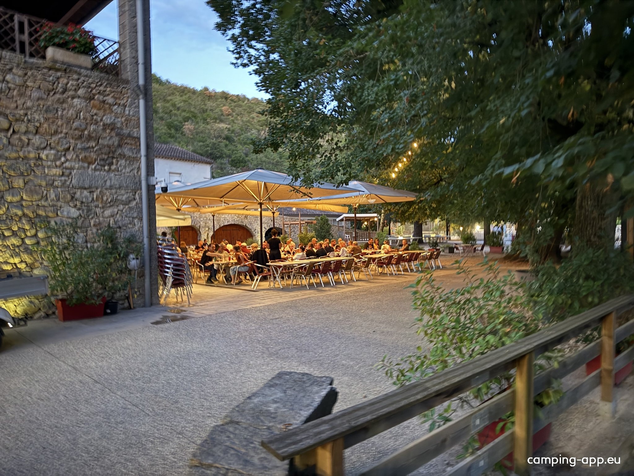 Domaine Arleblanc **** — Campingplats in Rosières