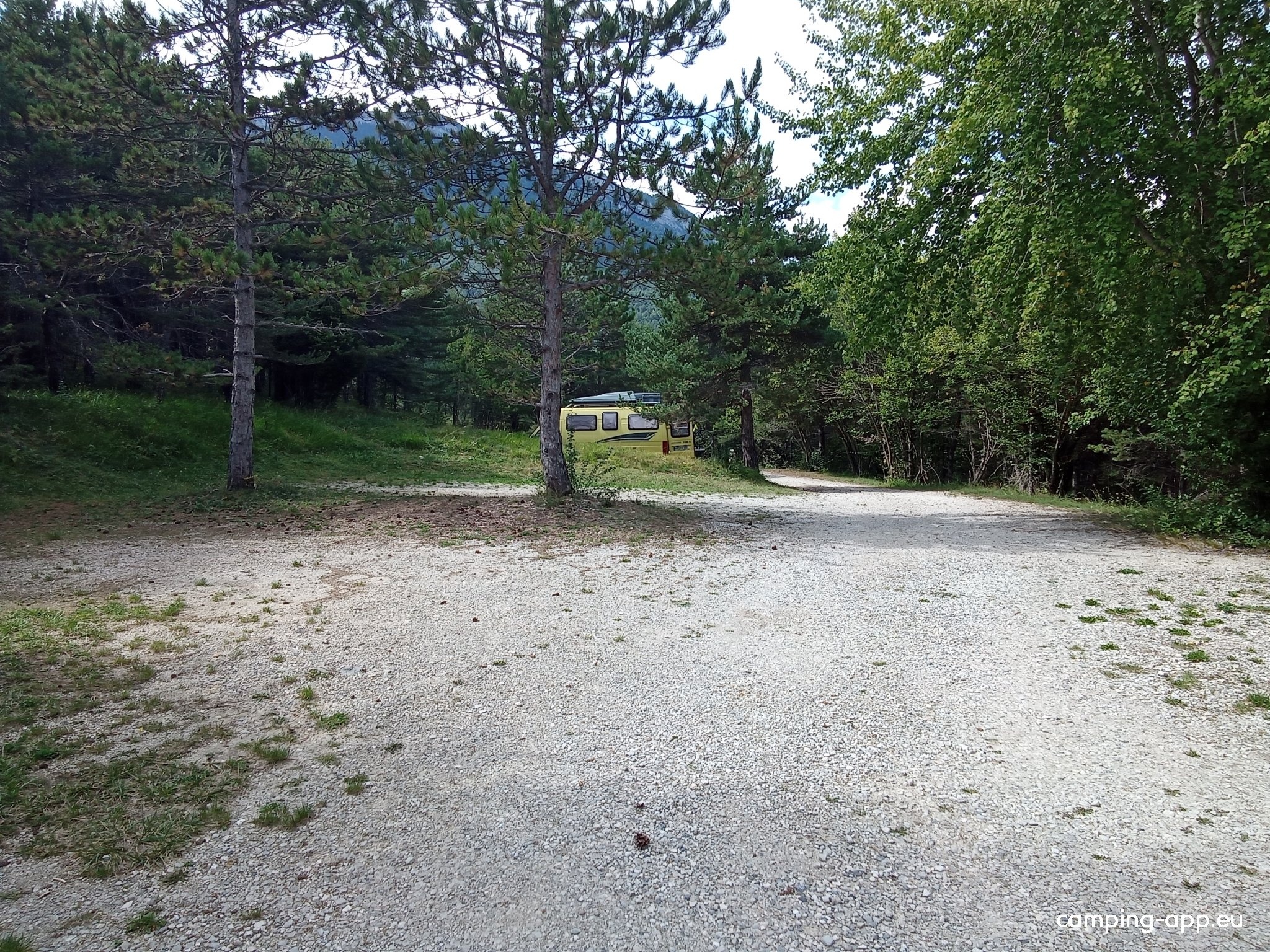 Camping La Chabannerie — Camping Site in Saint-Martin-de-Clelles