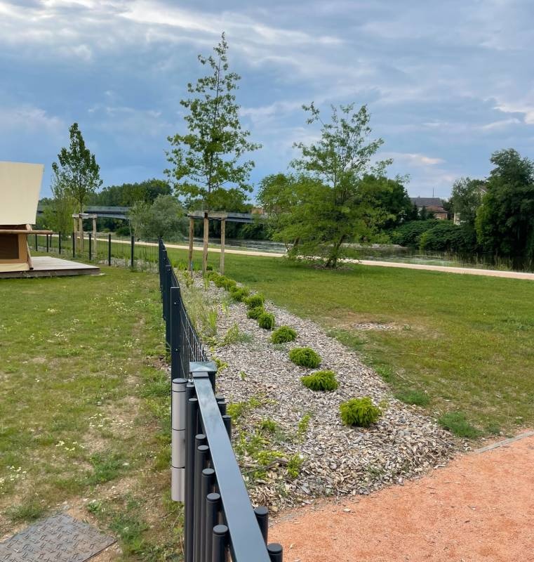 Camping La Gravière ** — Campingplats in Saint-Yorre 