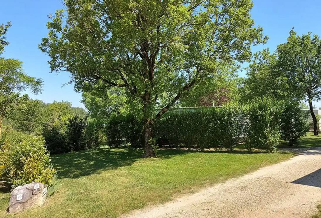 Camping-Lot Bellevue *** — Campingplats in Reilhaguet