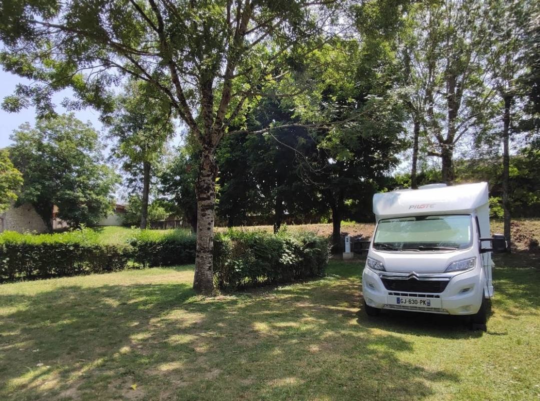 Stellplatz Lunery — Ställplats in Lunery