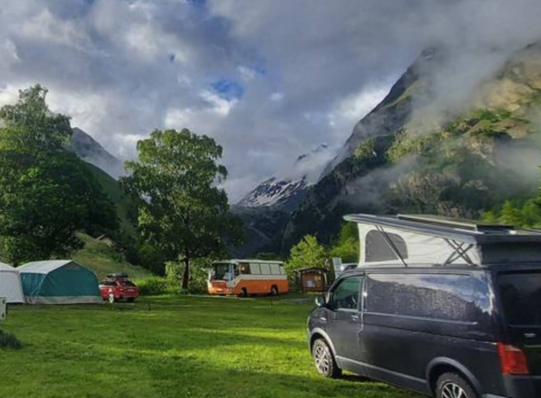 Camping municipal Villar-d'Arêne ** — Camping Site in Villar-d'Arêne