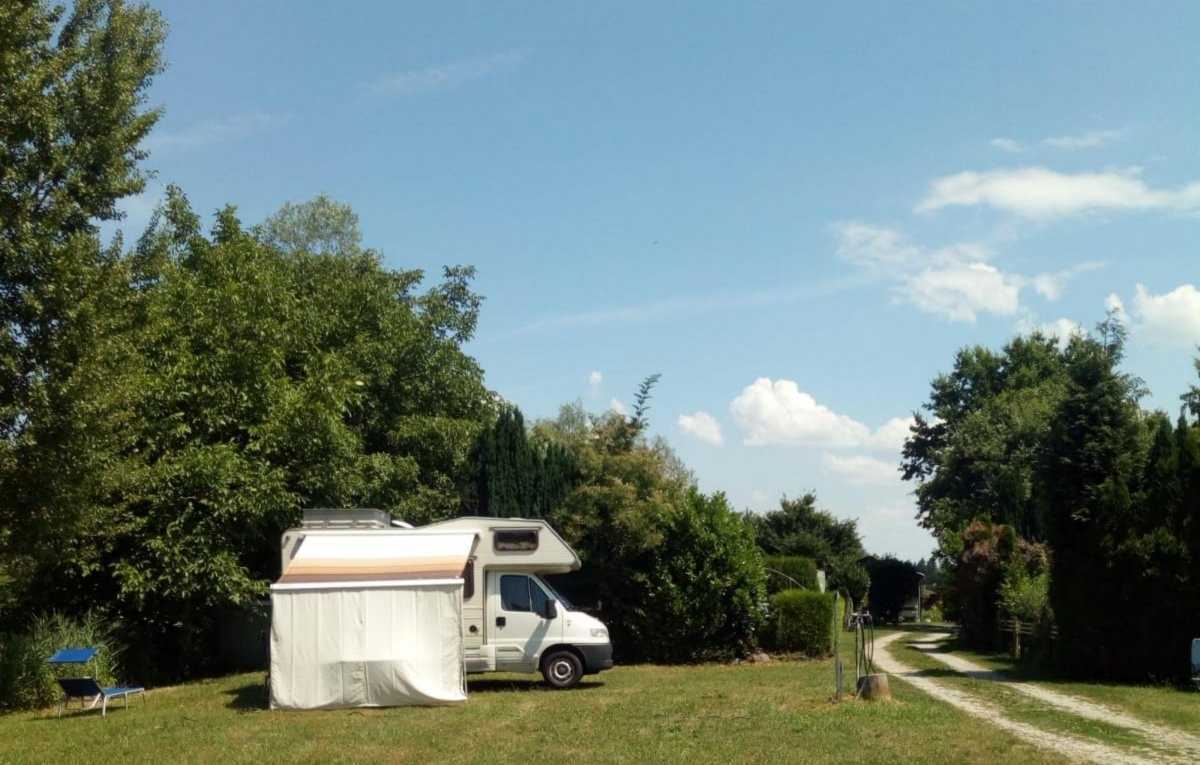 Camping Camp Municipal Au Rhin Et A La Sauer * — Kemp in Munchhausen