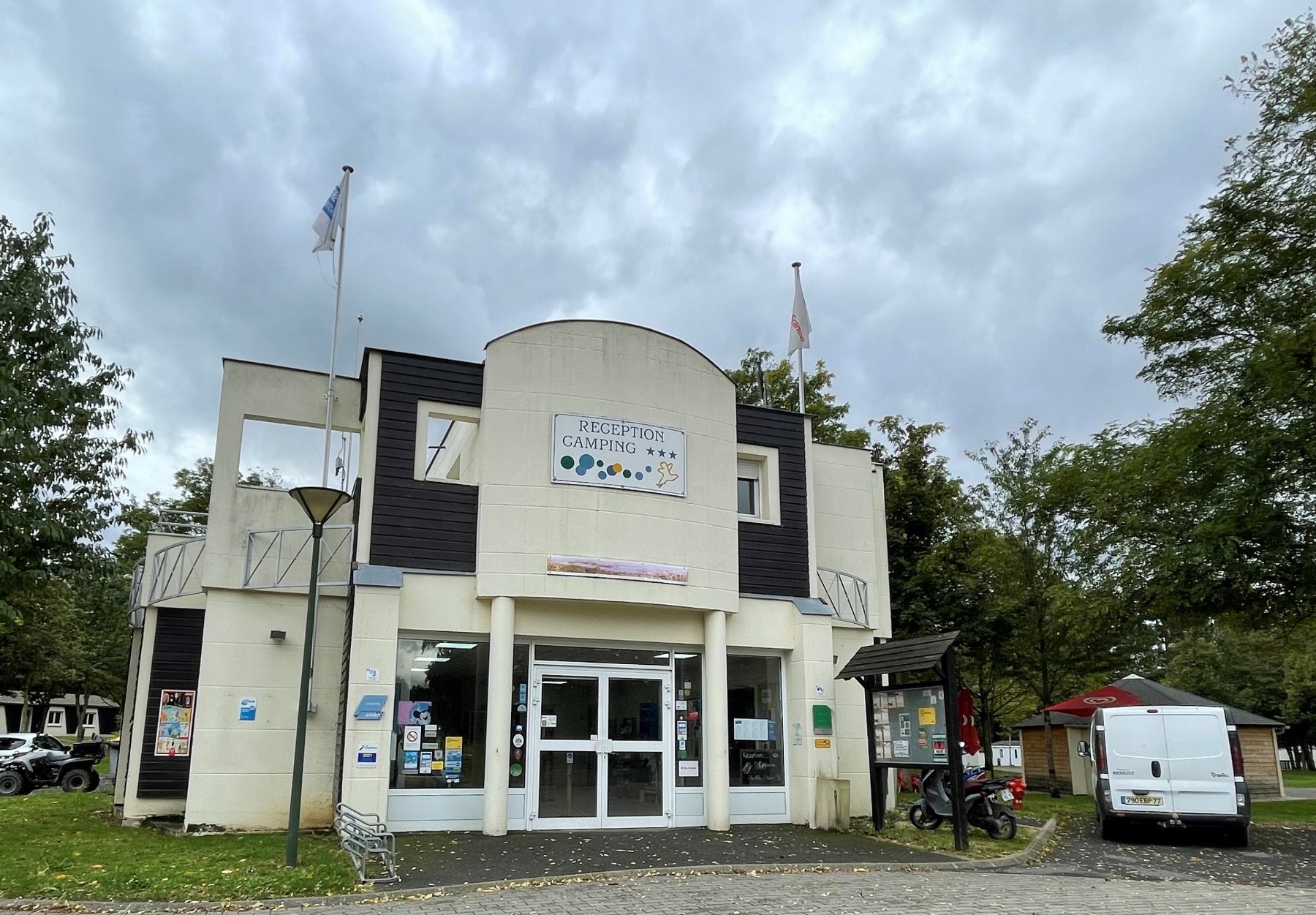 Camping International de Jablines — Kemping in Jablines / Île-de-France