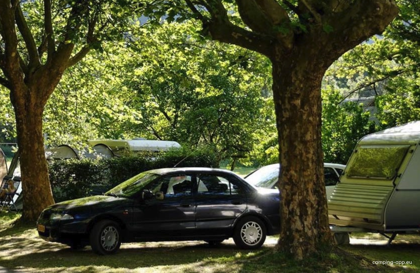 Camping La Piscine ***** — Camping in Le Bourg-d'Oisans