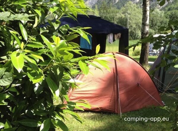 Camping La Piscine ***** — Photo 3
