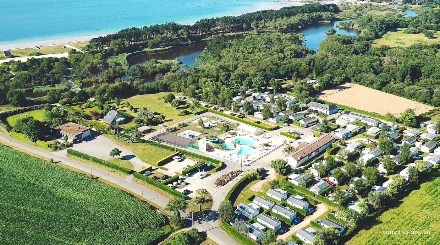 Camping de la Plage de Cleut-Rouz — Camping in Fouesnant