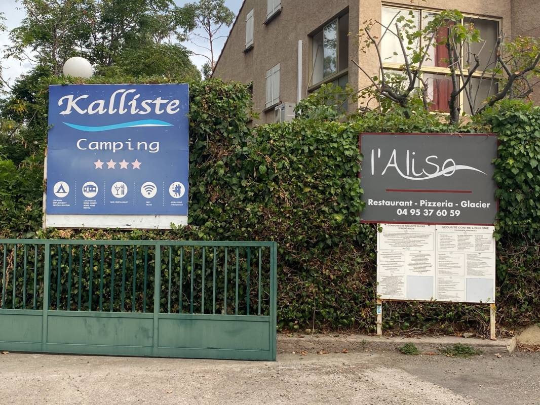 Camping - Kalliste Village **** — Sítio de acampamento in Saint-Florent