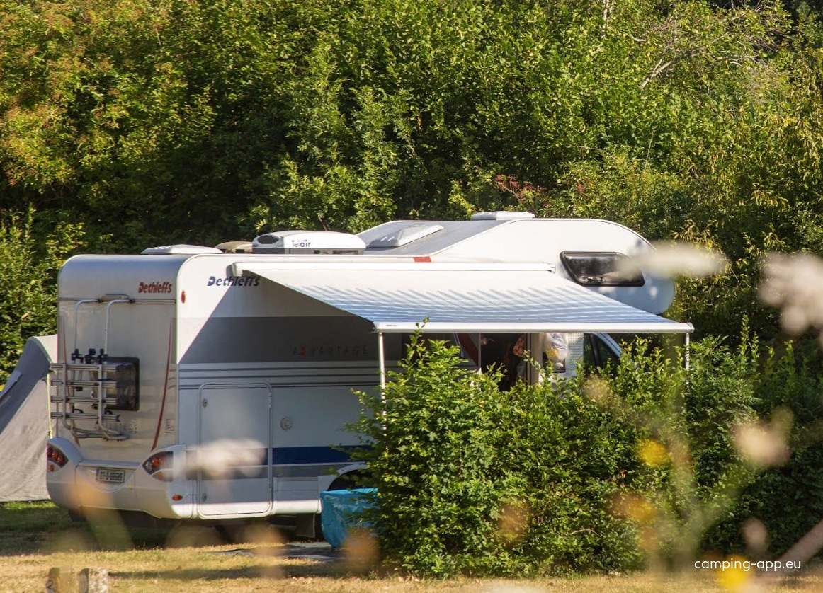 Camping Saulieu *** — Campingplats in Saulieu / Grand Est