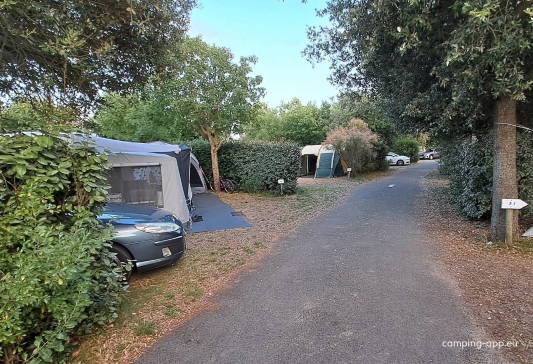 Camping ESSI — Camping in Ars-en-Ré