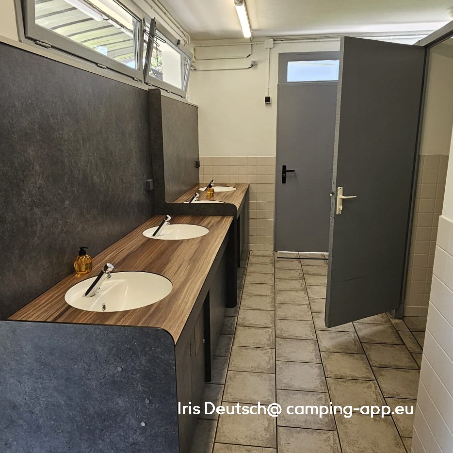 Camping Vieux Berger ** — Photo 4