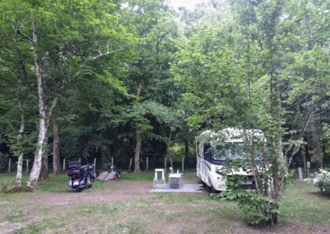 Camping la Grande Tortue — Kemp in Candé-sur-Beuvron